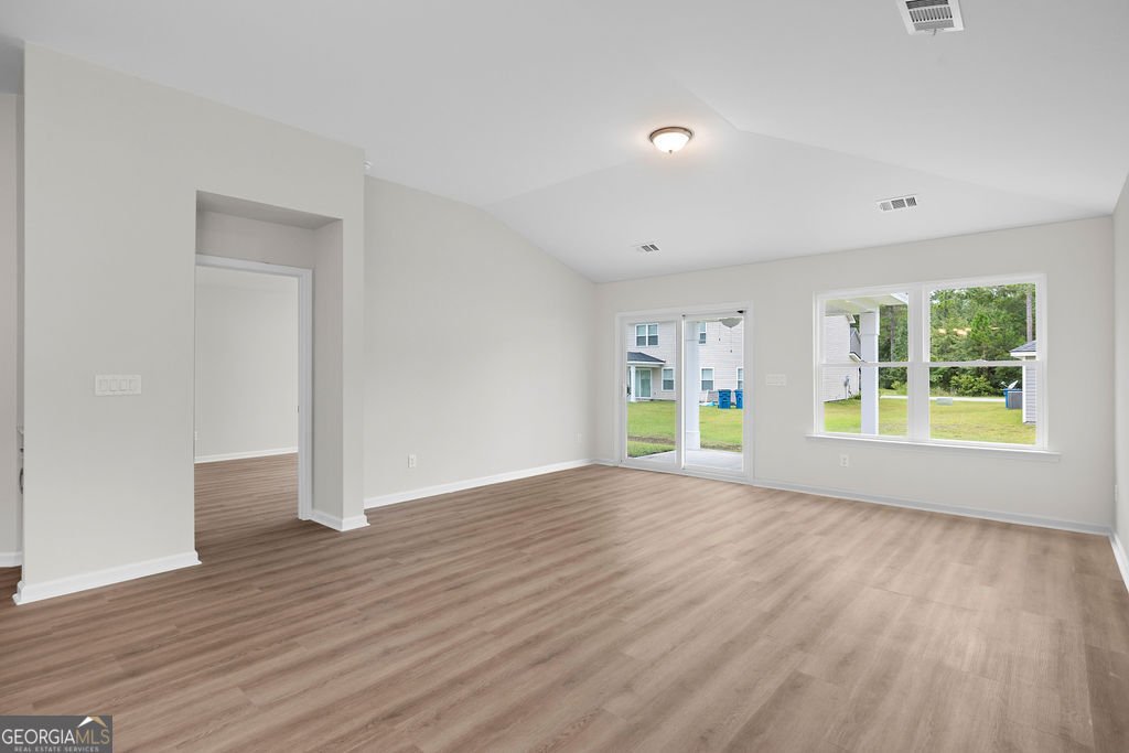 270 Silver Fox Drive St. Marys - 9