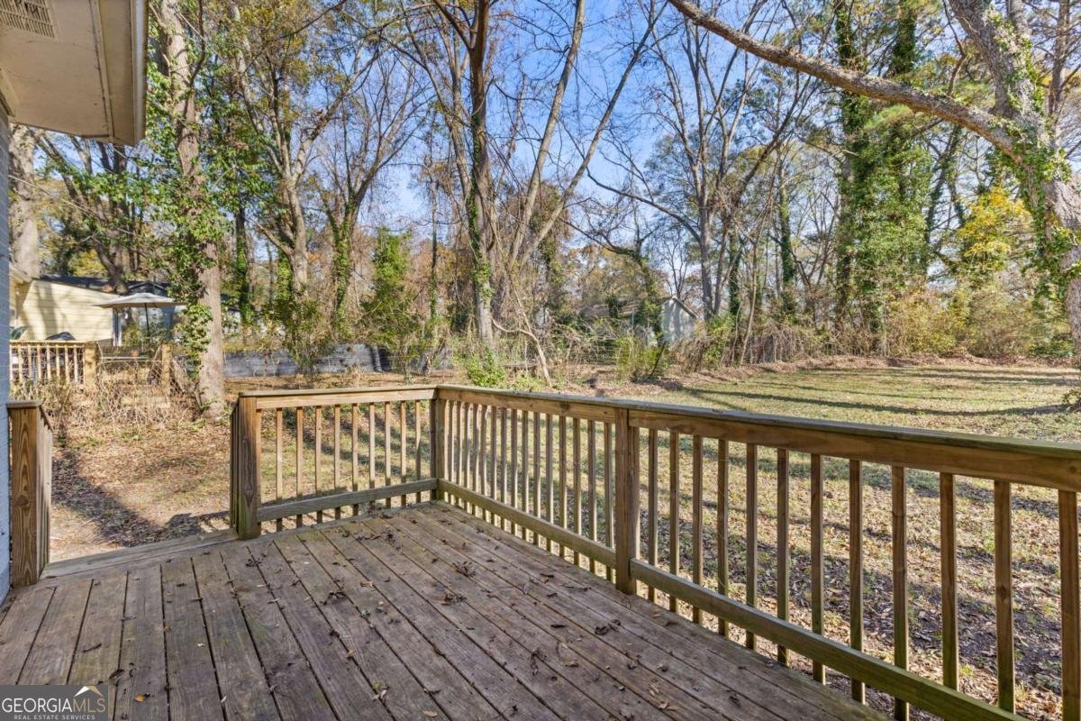 433 Lake Avenue Atlanta - 18