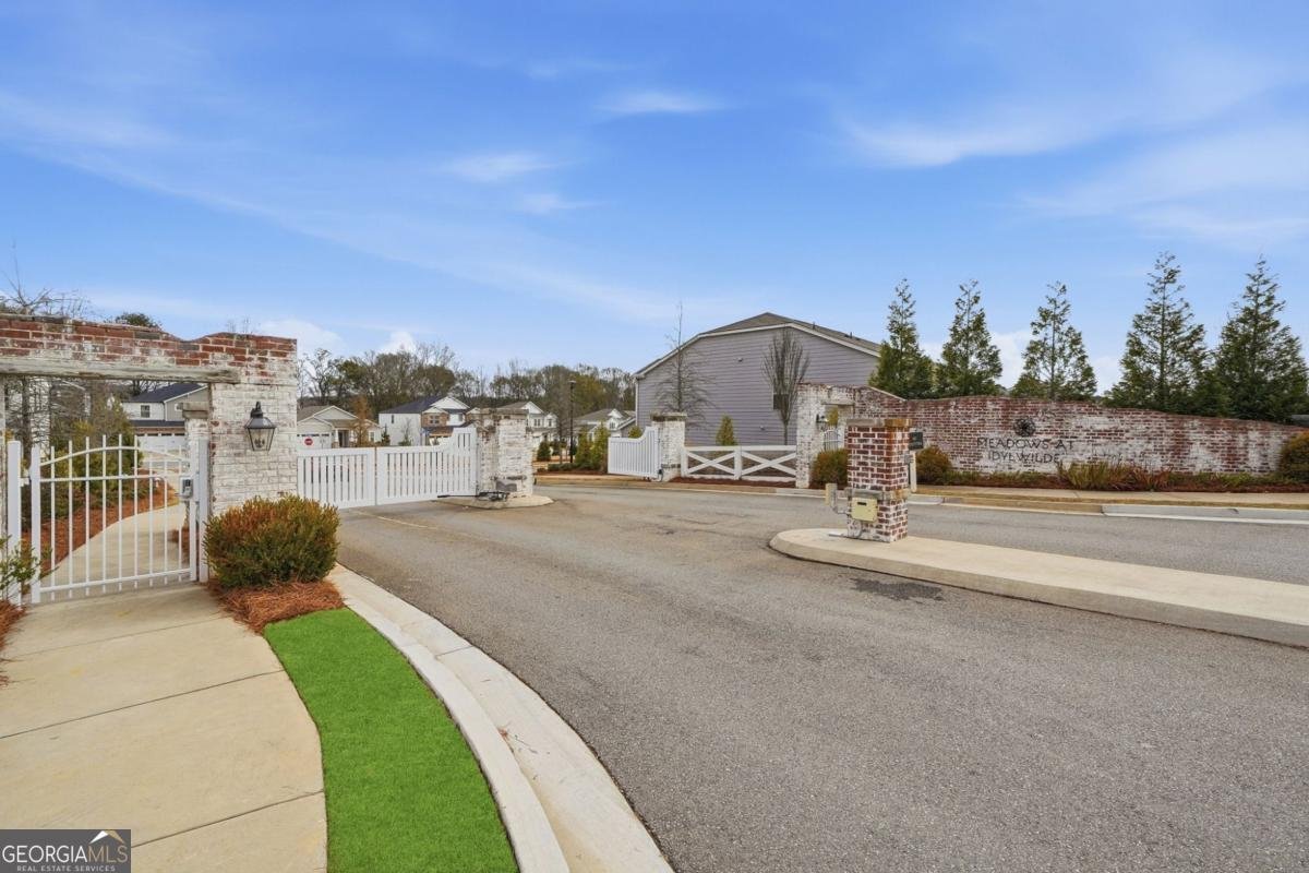 515 Cobblestone Court Canton - 37