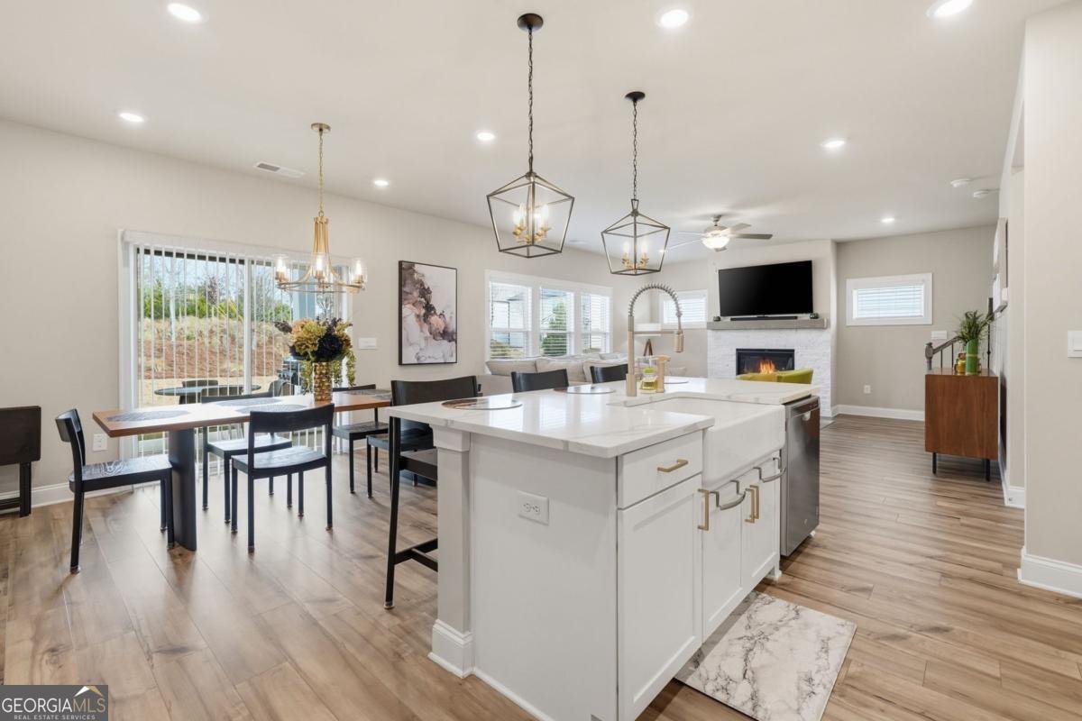 515 Cobblestone Court Canton - 6