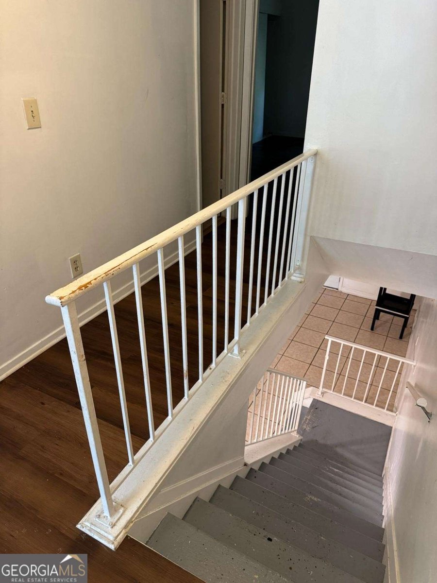 535 Prince Of Wales Stone Mountain - 11