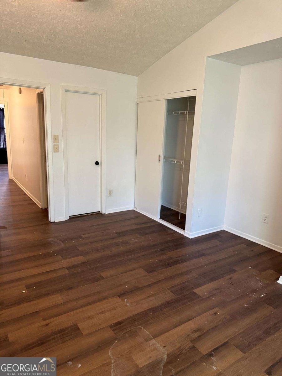 535 Prince Of Wales Stone Mountain - 15