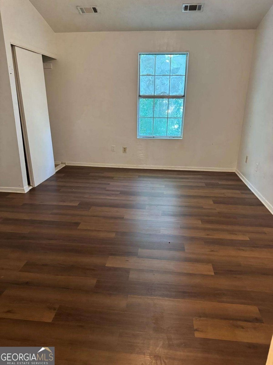 535 Prince Of Wales Stone Mountain - 20