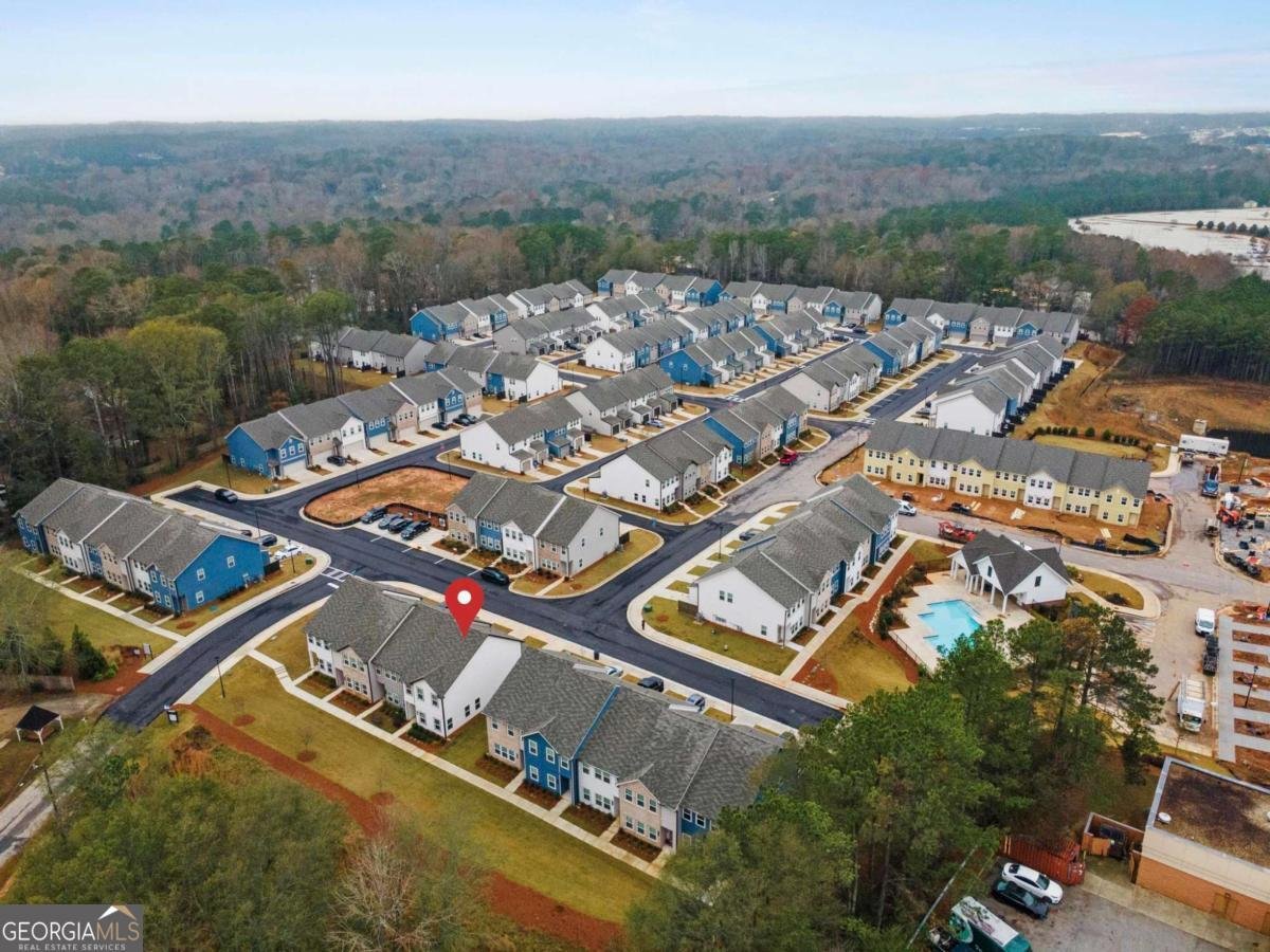 4420 Ryan Street Douglasville - 36