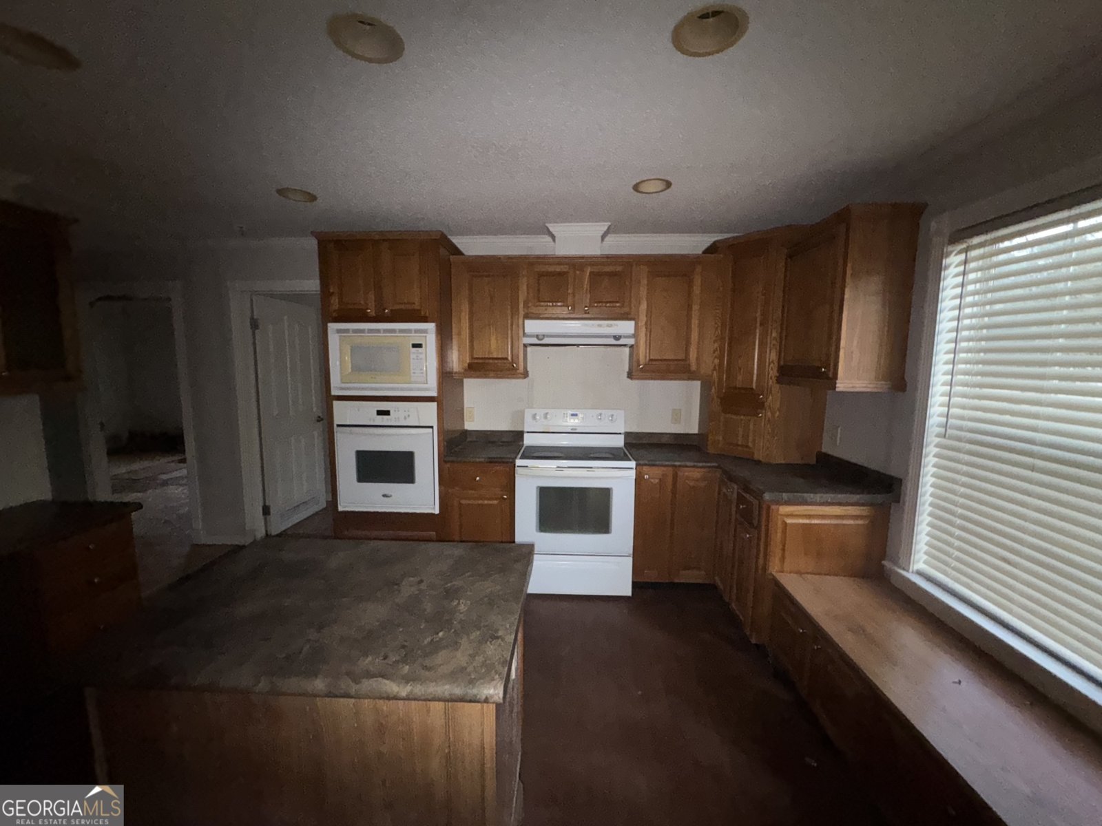 77 Melvin Street Leary - 2