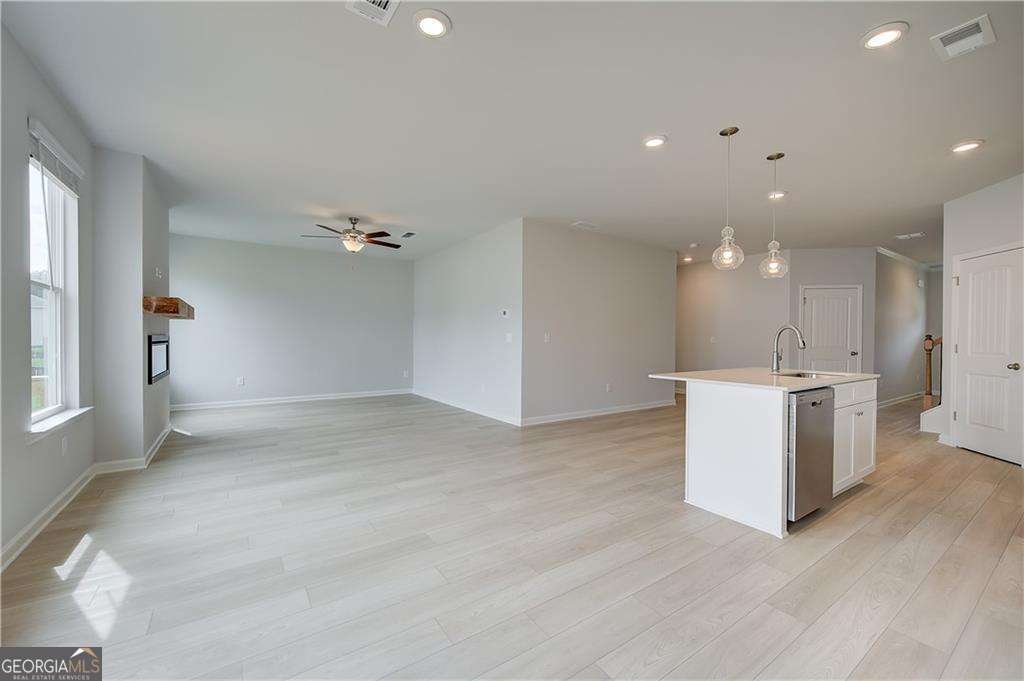 7 Camellia Drive Fairburn - 13