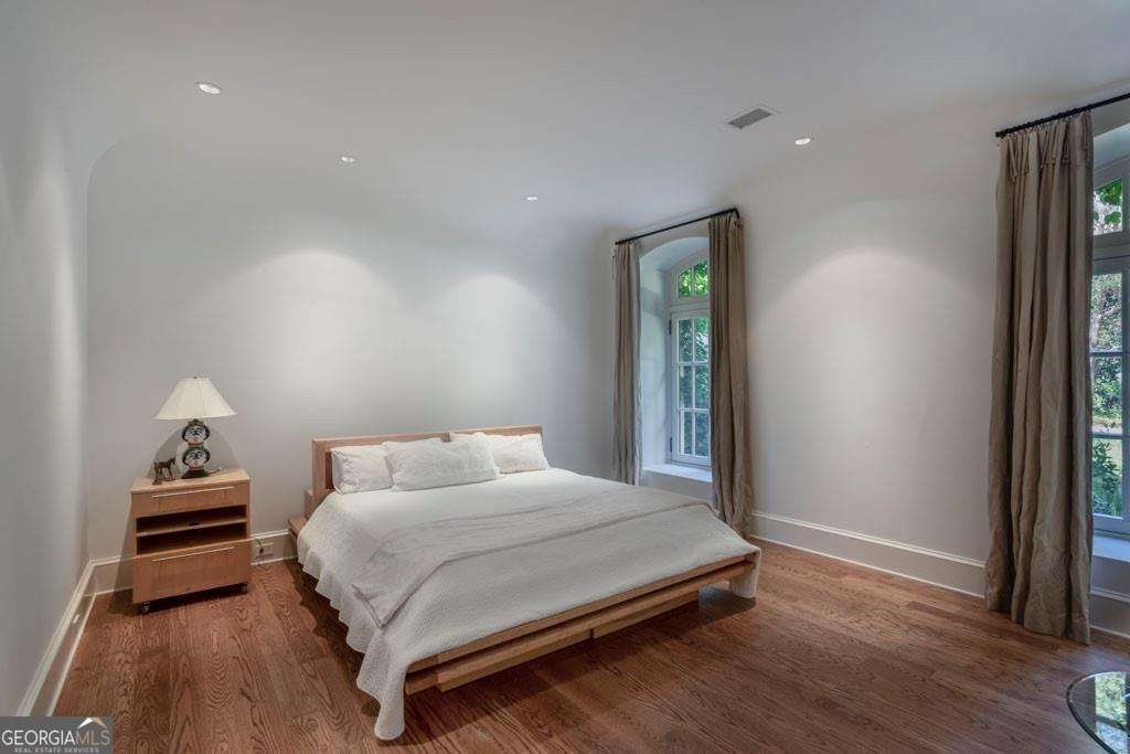 133 Blackland Road Atlanta - 30