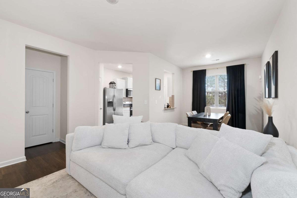 5656 UNION POINTE Drive Union City - 10