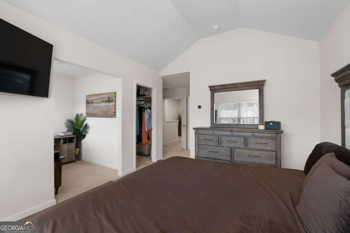 5656 UNION POINTE Drive Union City - 22