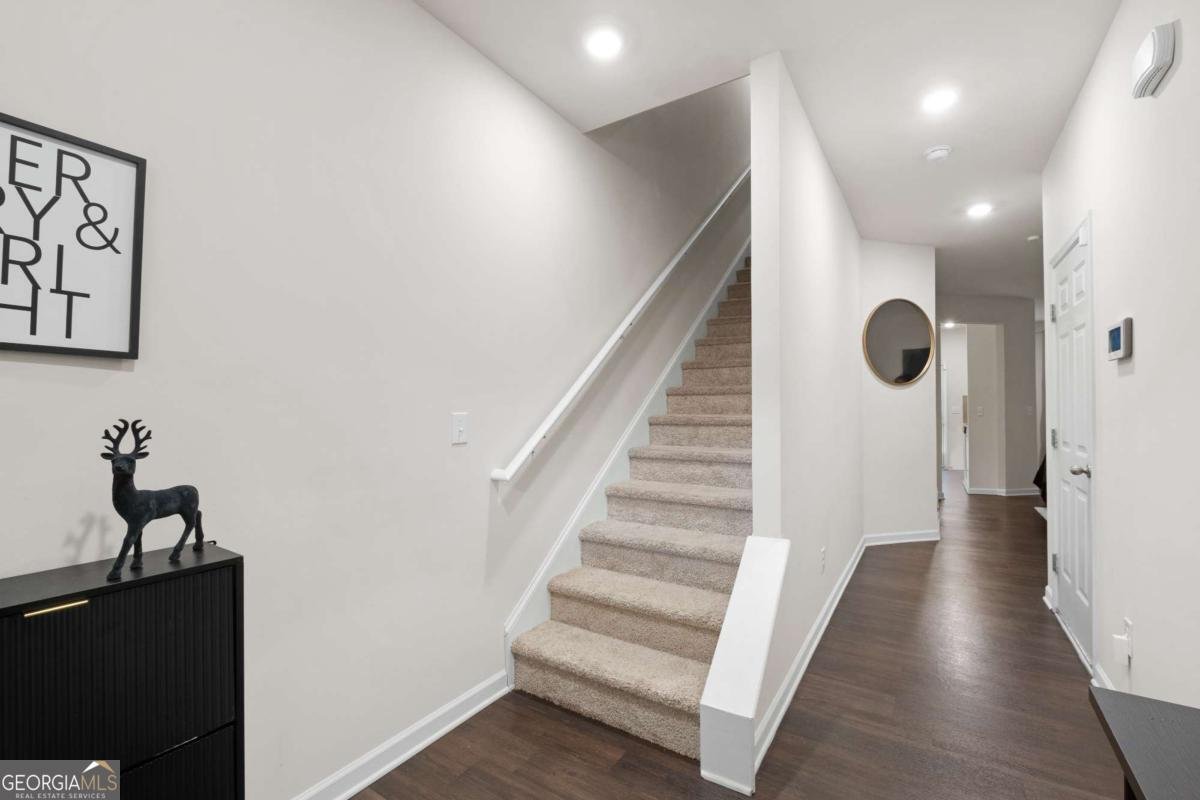 5656 UNION POINTE Drive Union City - 6