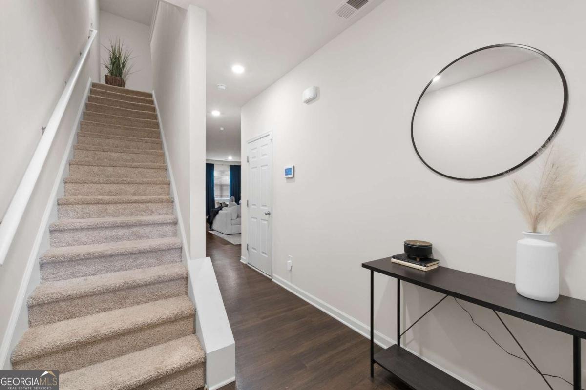 5656 UNION POINTE Drive Union City - 7