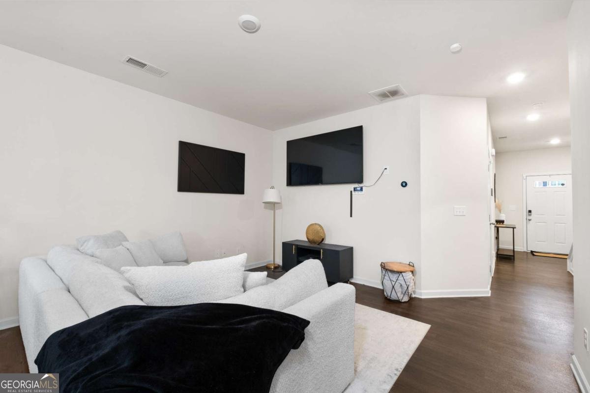 5656 UNION POINTE Drive Union City - 9