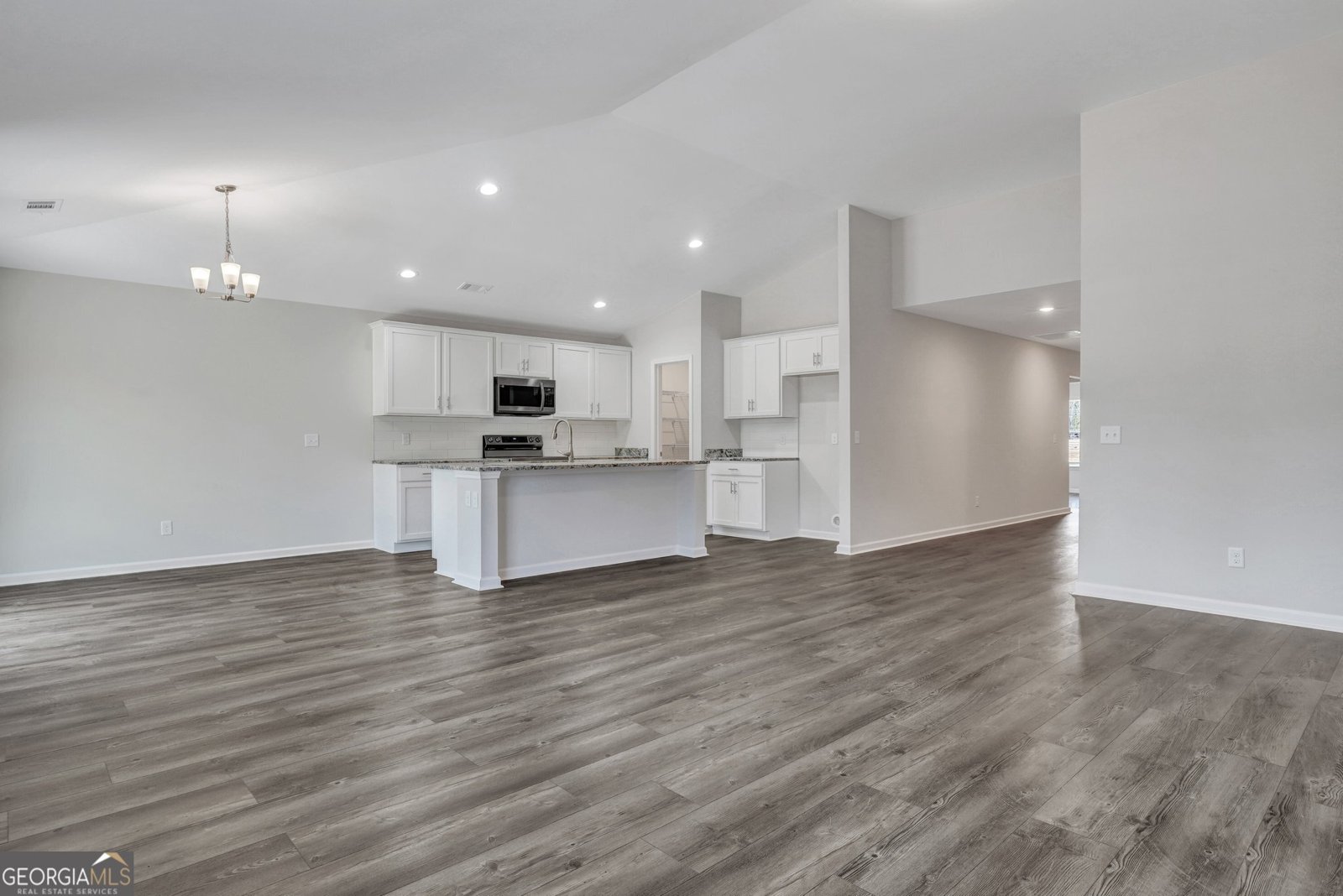 235 Silver Fox Drive St. Marys - 13