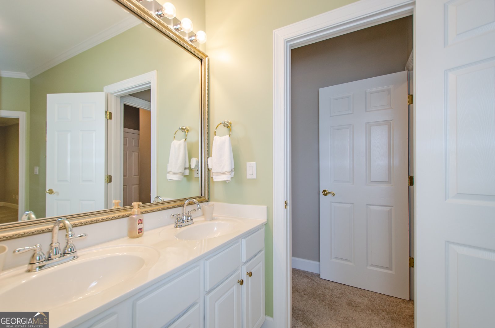 1460 Badingham Drive Cumming - 24