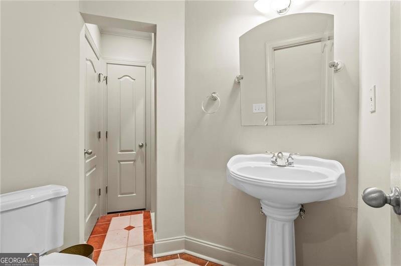 1169 Dawn View Lane Atlanta - 37