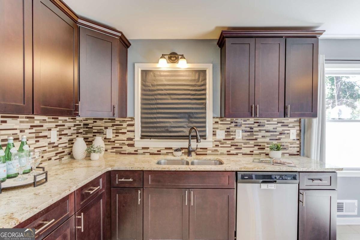 4521 Central Drive Stone Mountain - 12