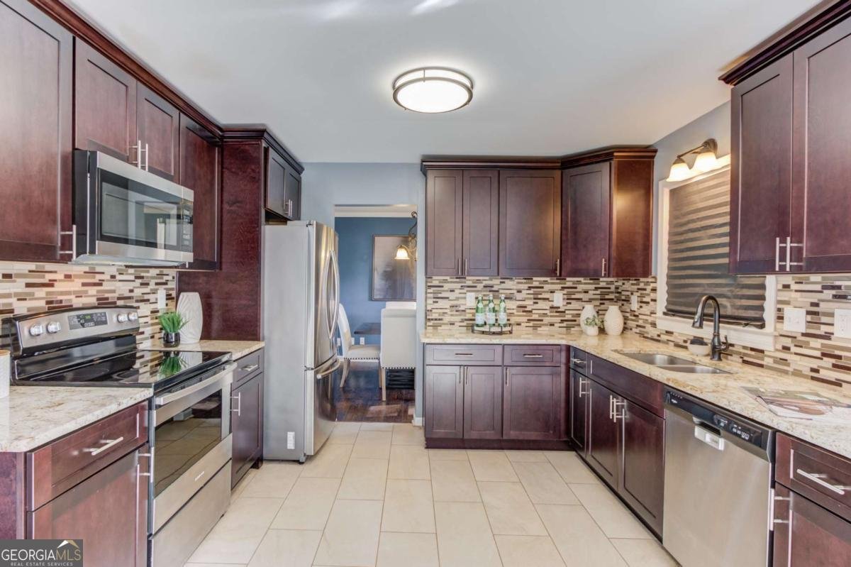 4521 Central Drive Stone Mountain - 14