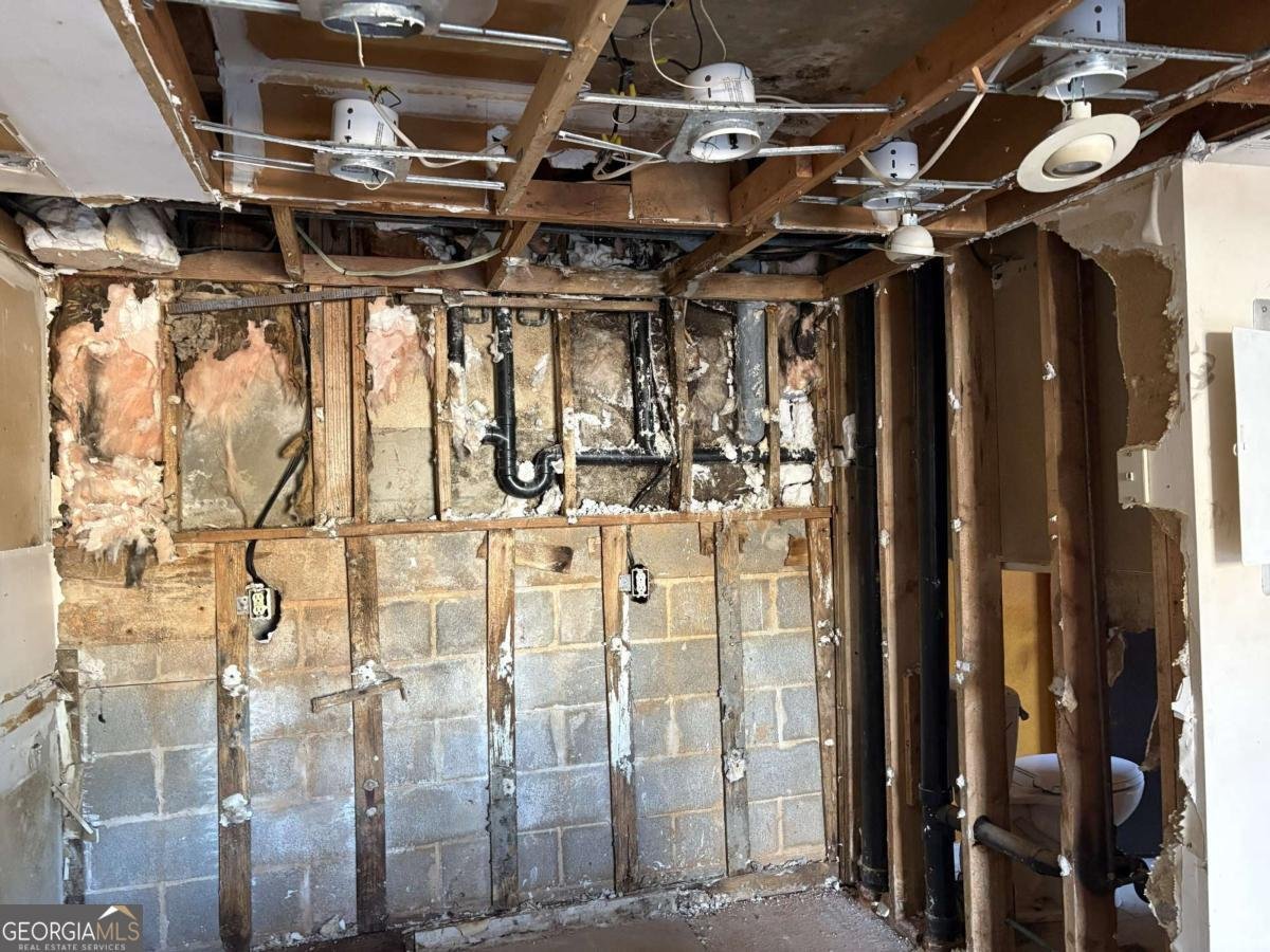 1121 Village Main Street Stone Mountain - 13