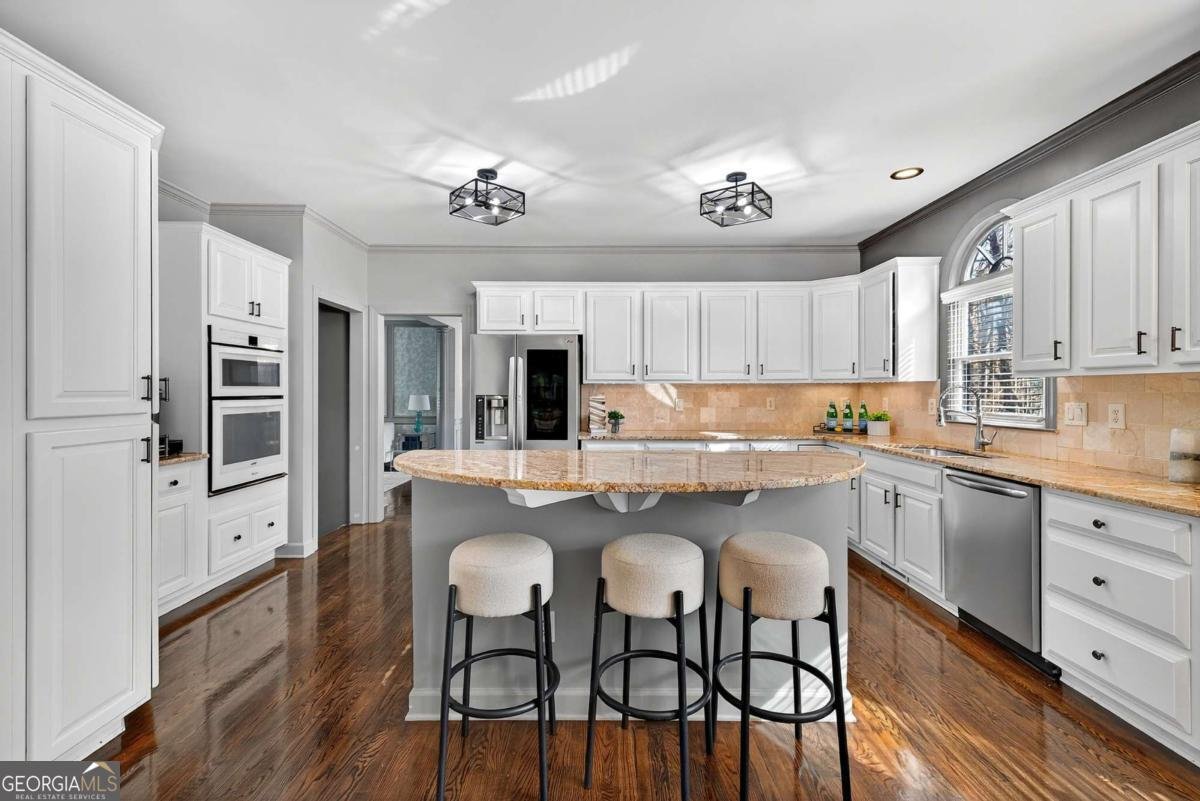 708 Vinings Estates Drive Mableton - 9