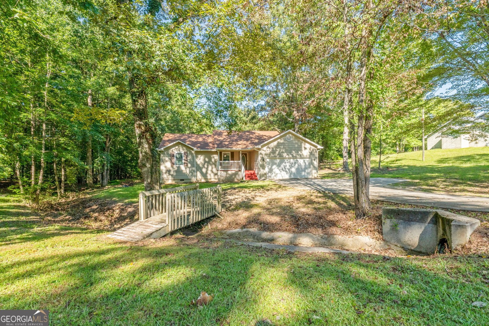 125 Pinewood Drive Senoia - 2