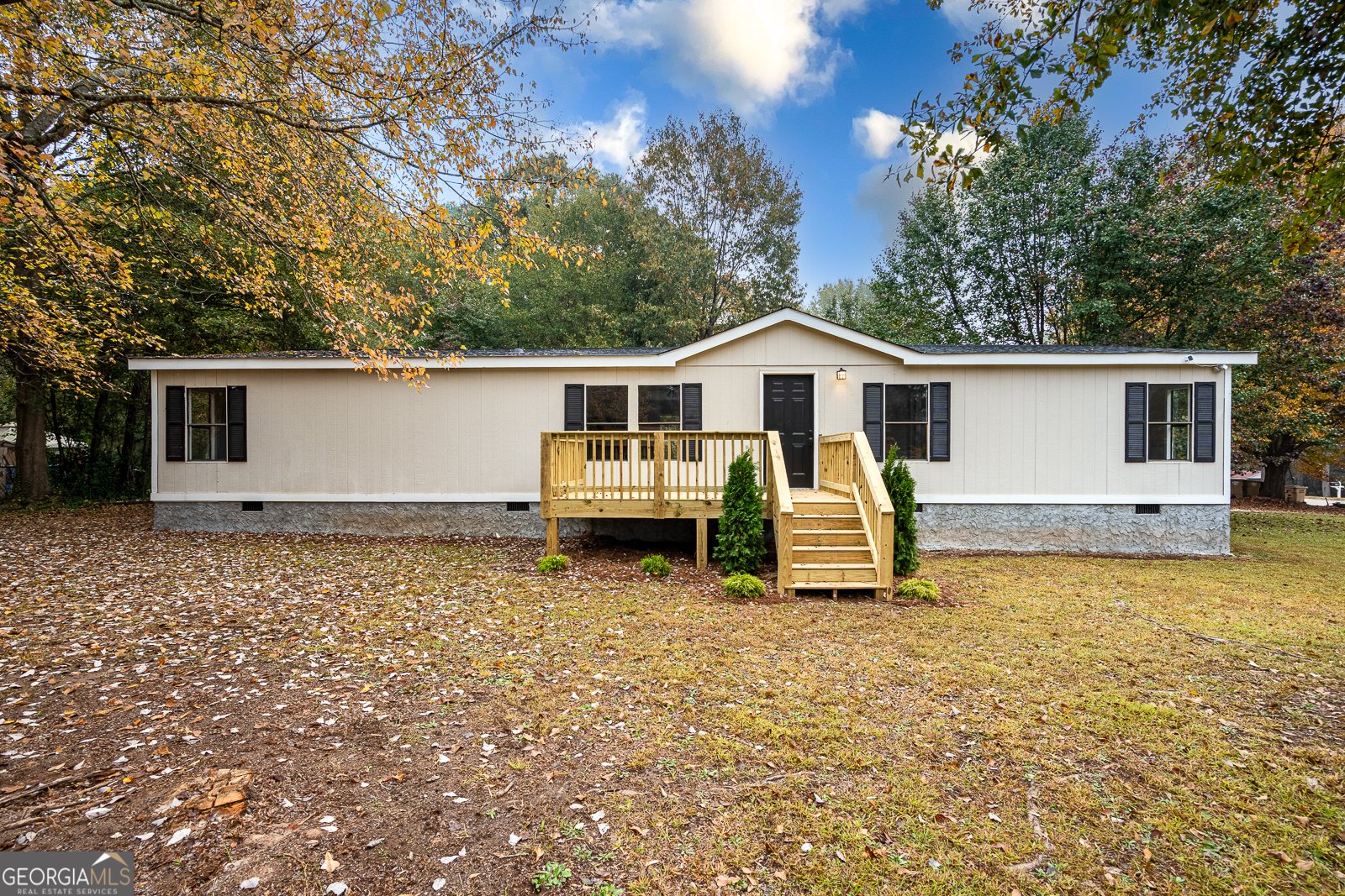 1326 Elm Circle Stockbridge - 1