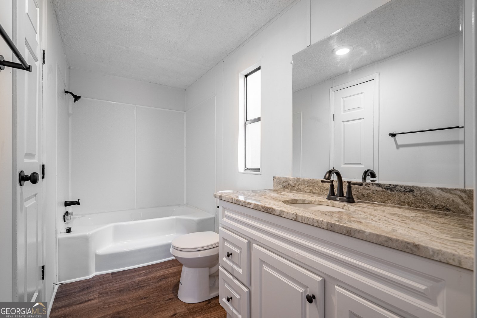 1326 Elm Circle Stockbridge - 18