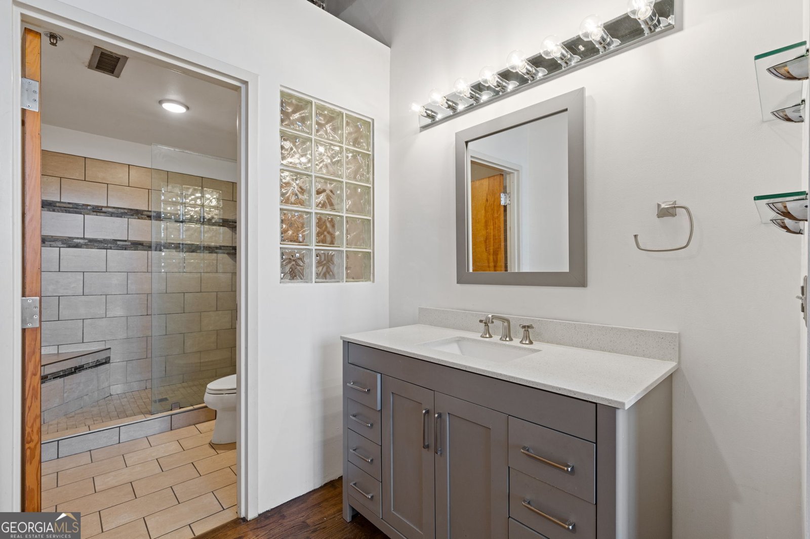 3235 Roswell Road Atlanta - 8