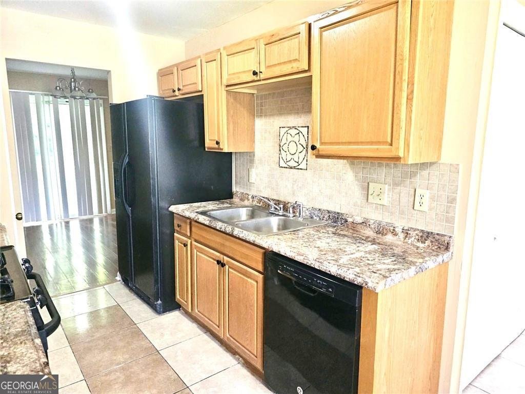 8040 Creekstone Way Riverdale - 11