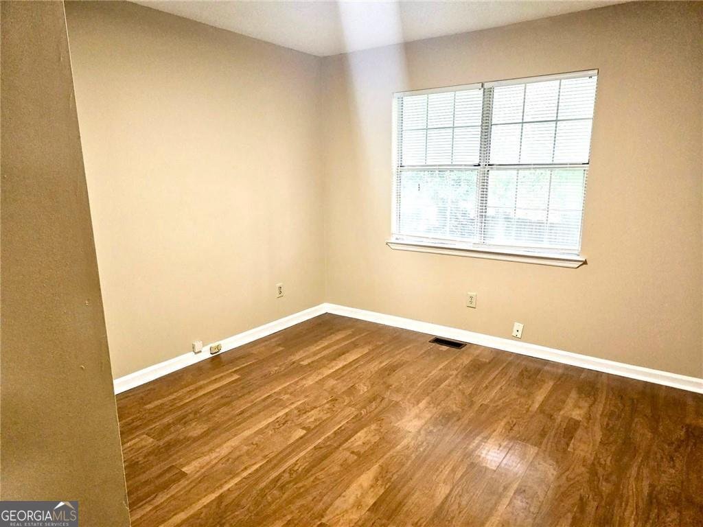 8040 Creekstone Way Riverdale - 17