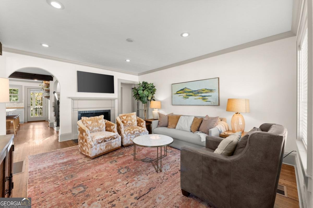 401 Ridgewood Avenue Gainesville - 11