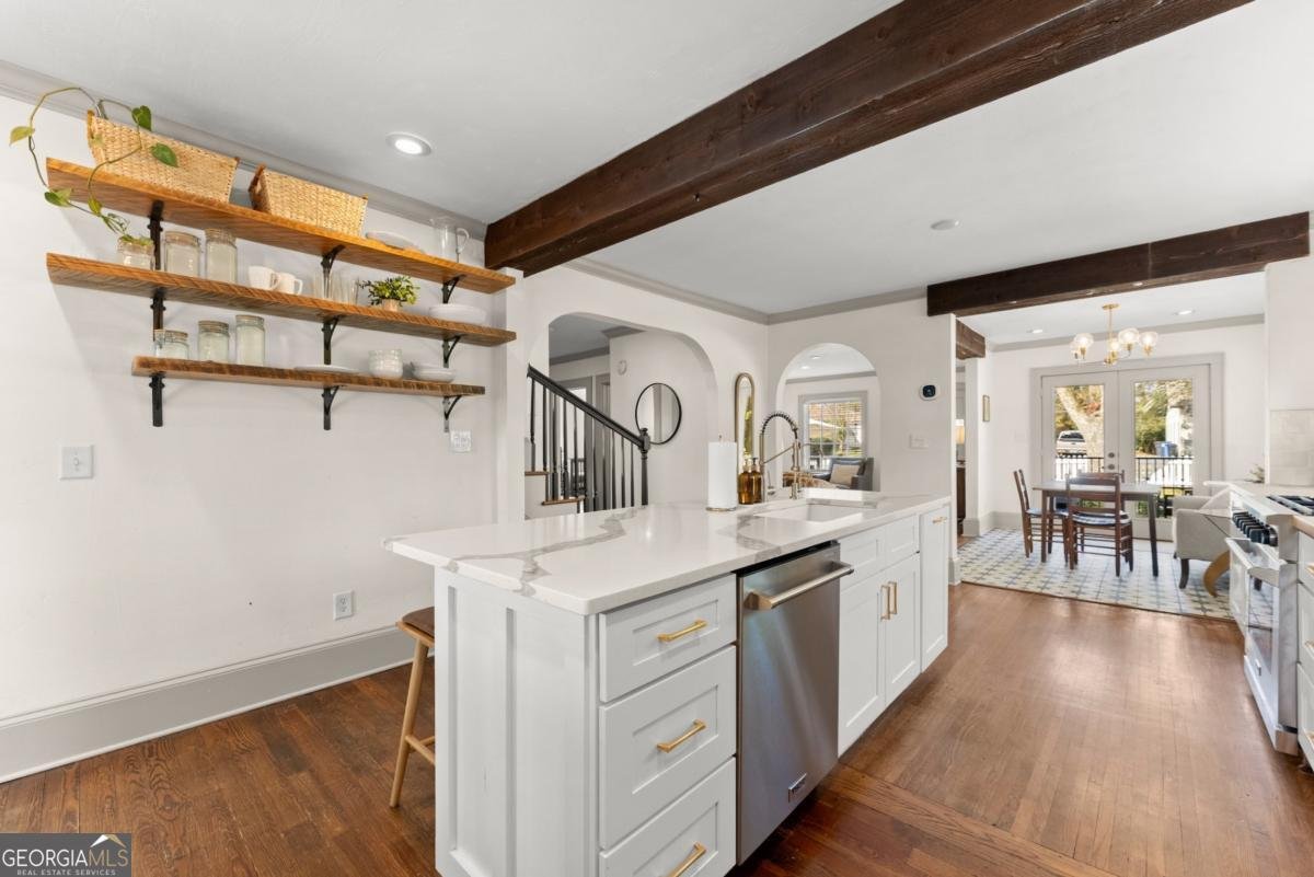 401 Ridgewood Avenue Gainesville - 20