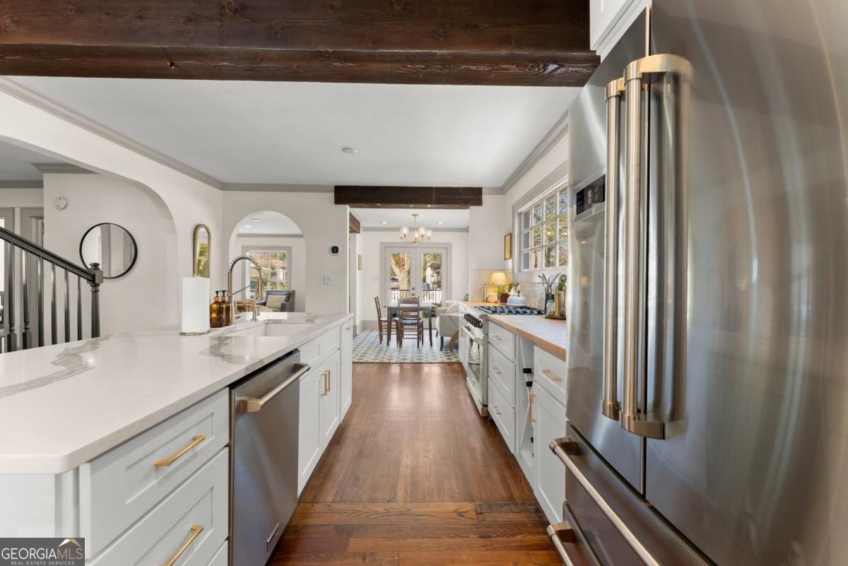 401 Ridgewood Avenue Gainesville - 21