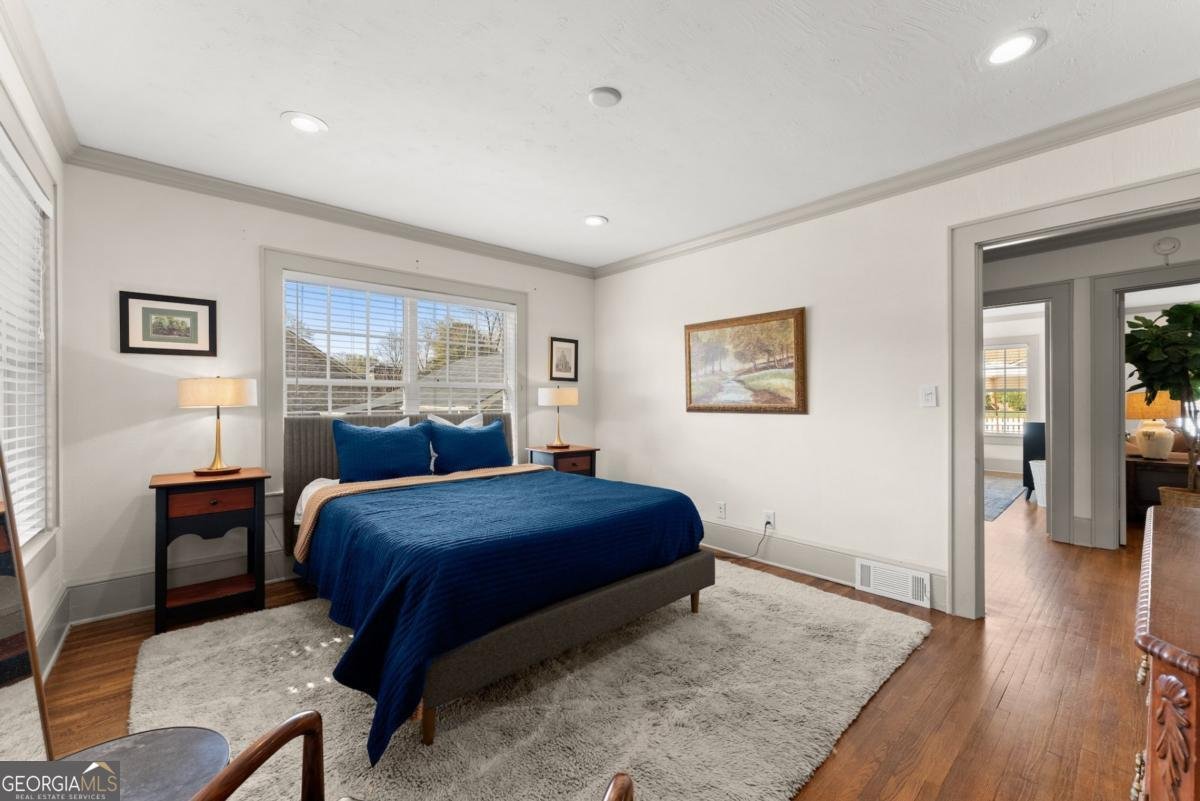 401 Ridgewood Avenue Gainesville - 23