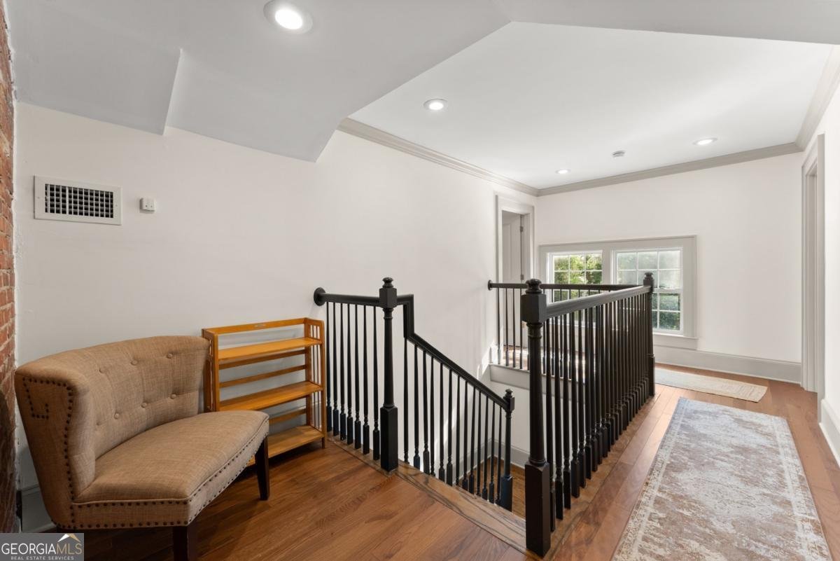 401 Ridgewood Avenue Gainesville - 30