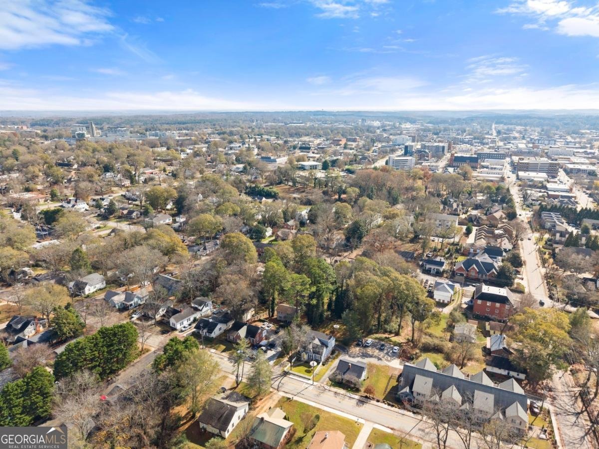 401 Ridgewood Avenue Gainesville - 64