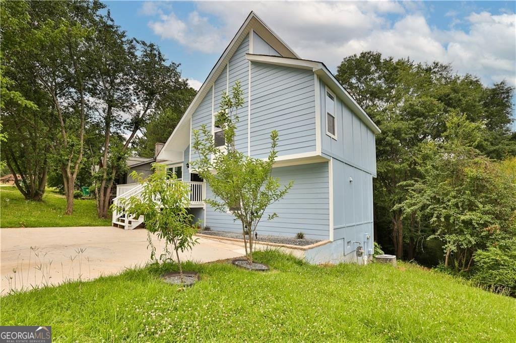 1139 Mainstreet Valley Drive Stone Mountain - 1