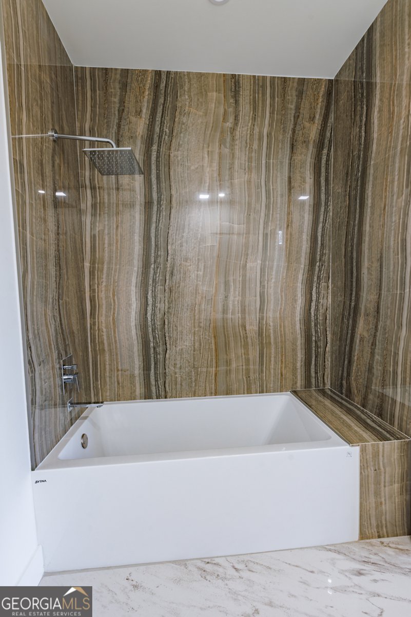 4805 Moore Road Suwanee - 78