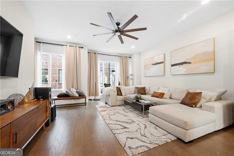 269 CASTLEBERRY STATION Drive Atlanta - 5