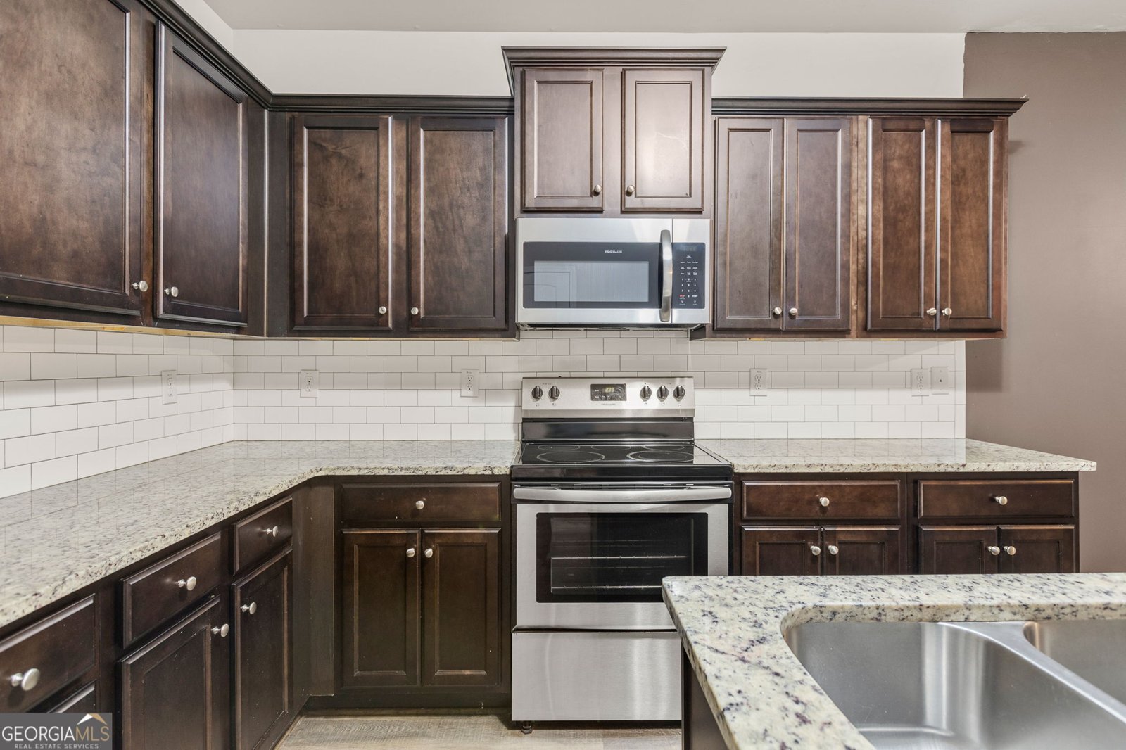 4497 Ravenwood Drive Union City - 9