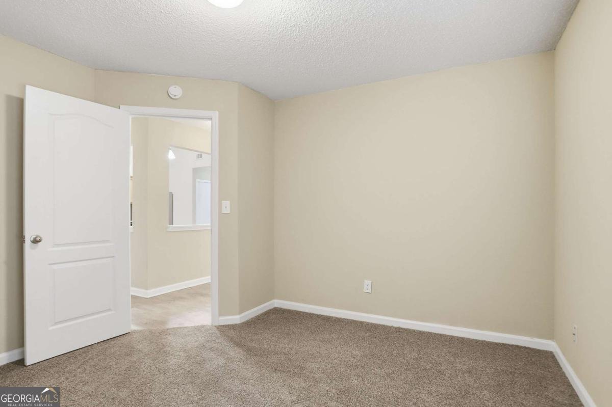 2772 Newtons Crest Circle Snellville - 13