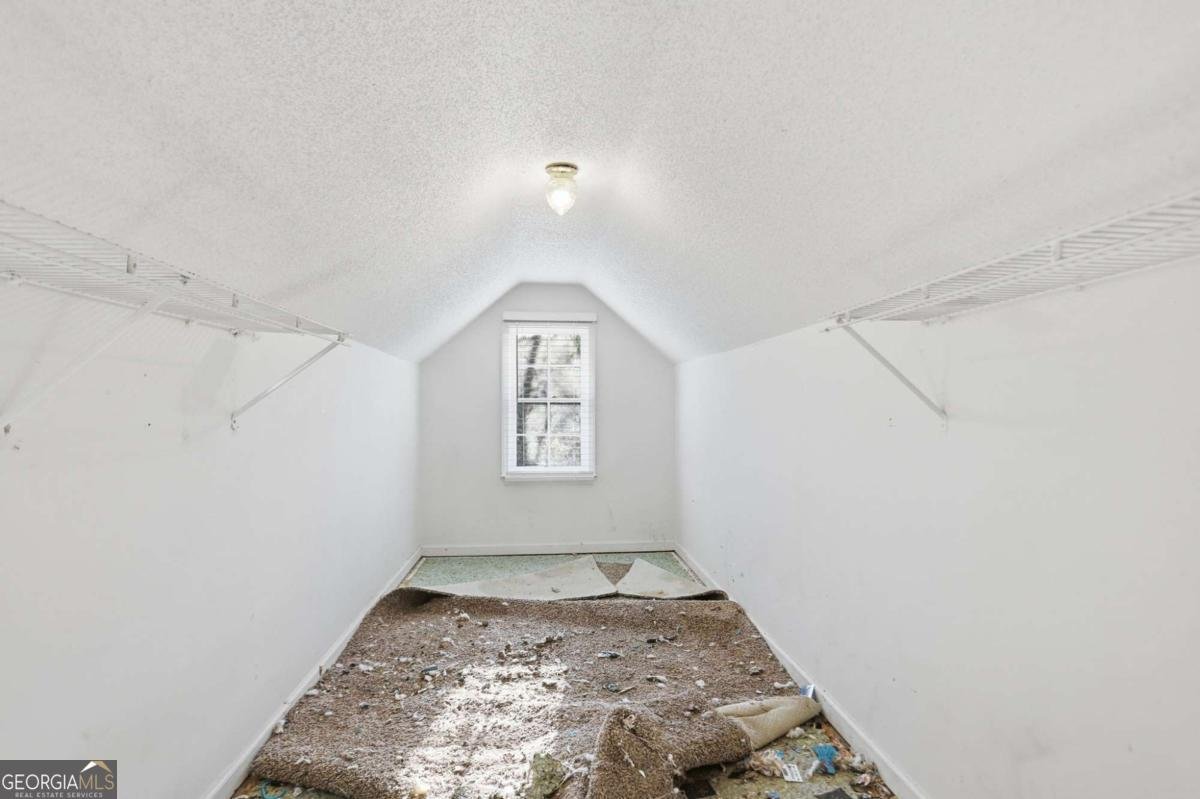 2994 Brooks Drive Snellville - 27