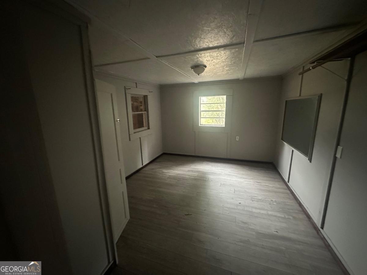 6925 Buchanan Highway Dallas - 6