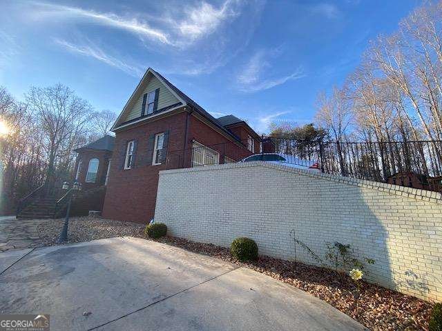 351 Shoals Lane Clarkesville - 3