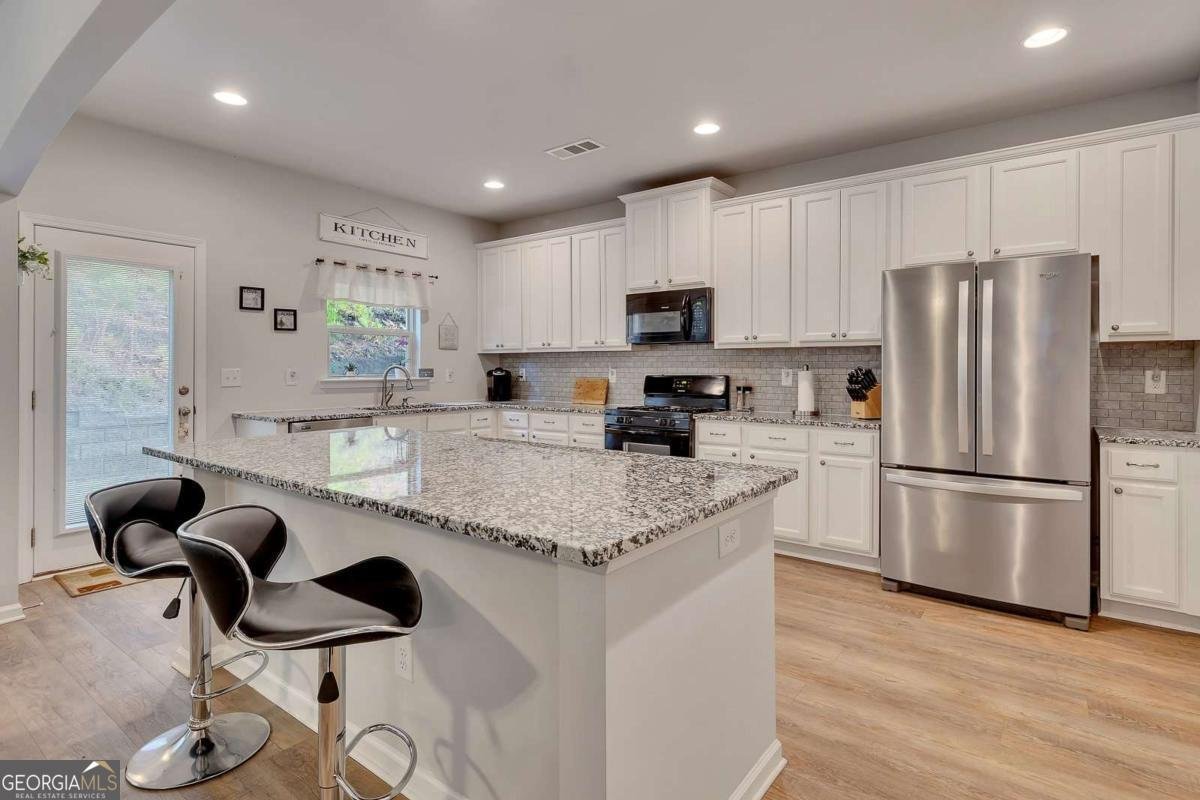 646 Royal Crest Court Canton - 17