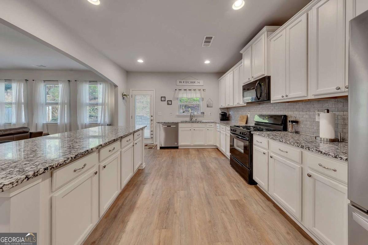 646 Royal Crest Court Canton - 18