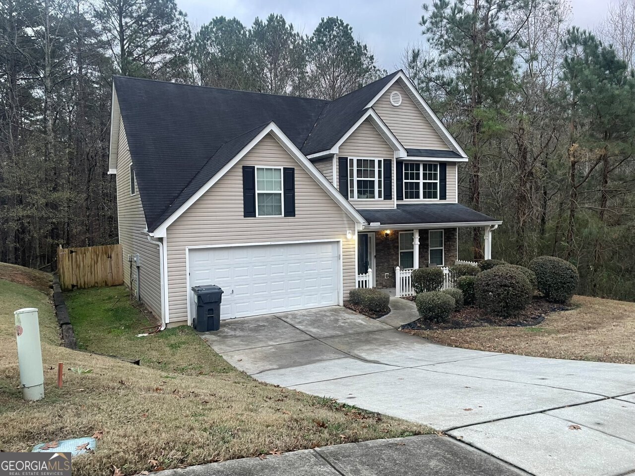 4176 Round Stone Drive Snellville - 2