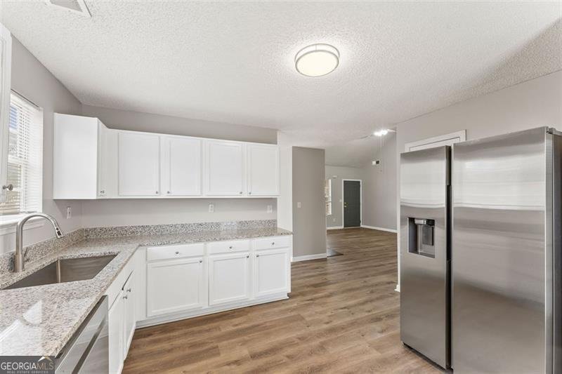 1741 Park Lane Griffin - 5