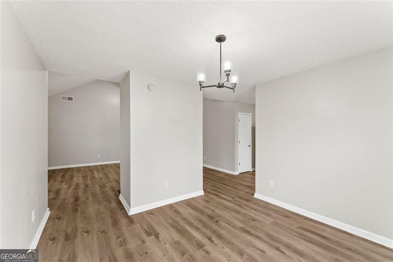 1741 Park Lane Griffin - 6