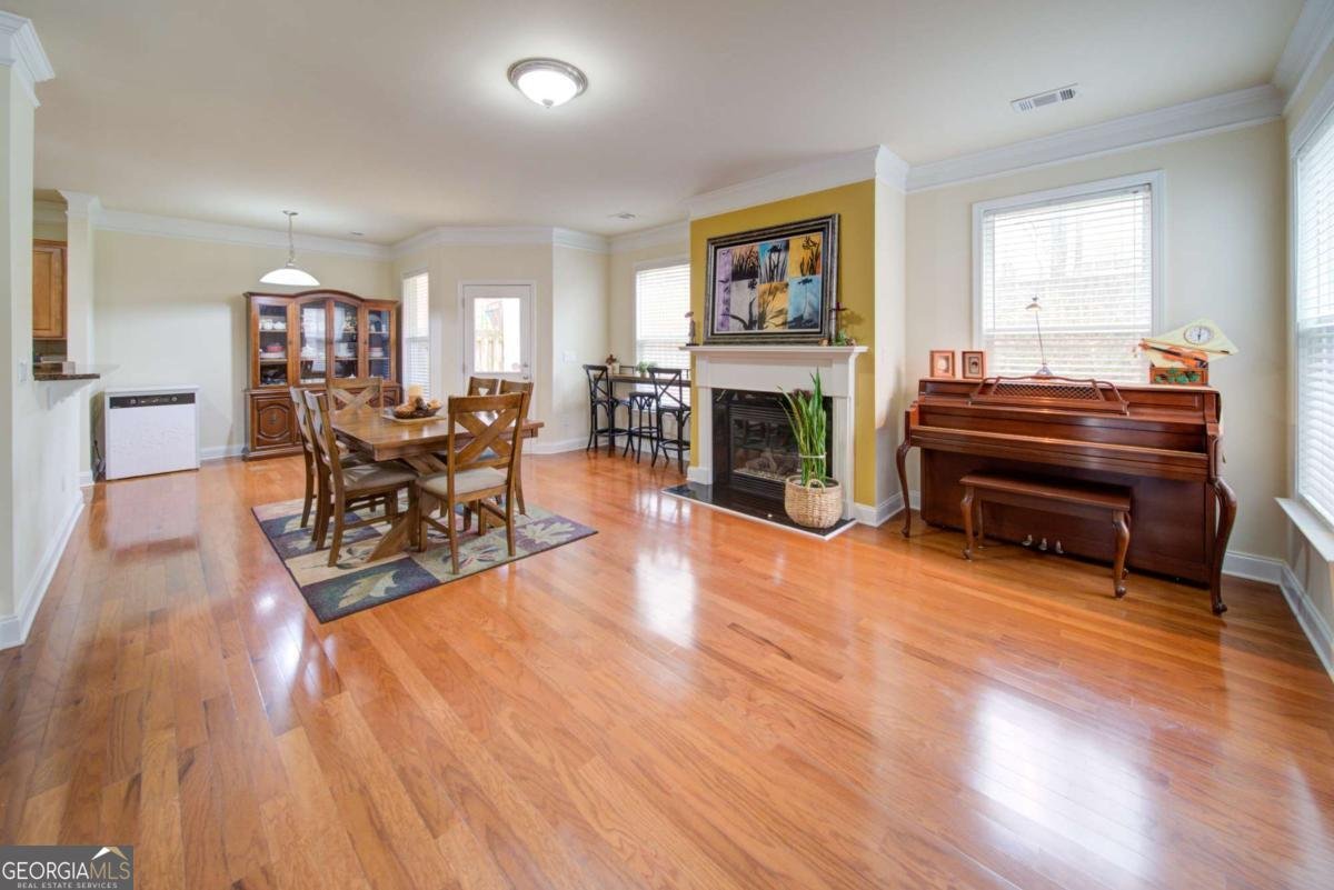 5715 Falls Landing Drive Cumming - 5