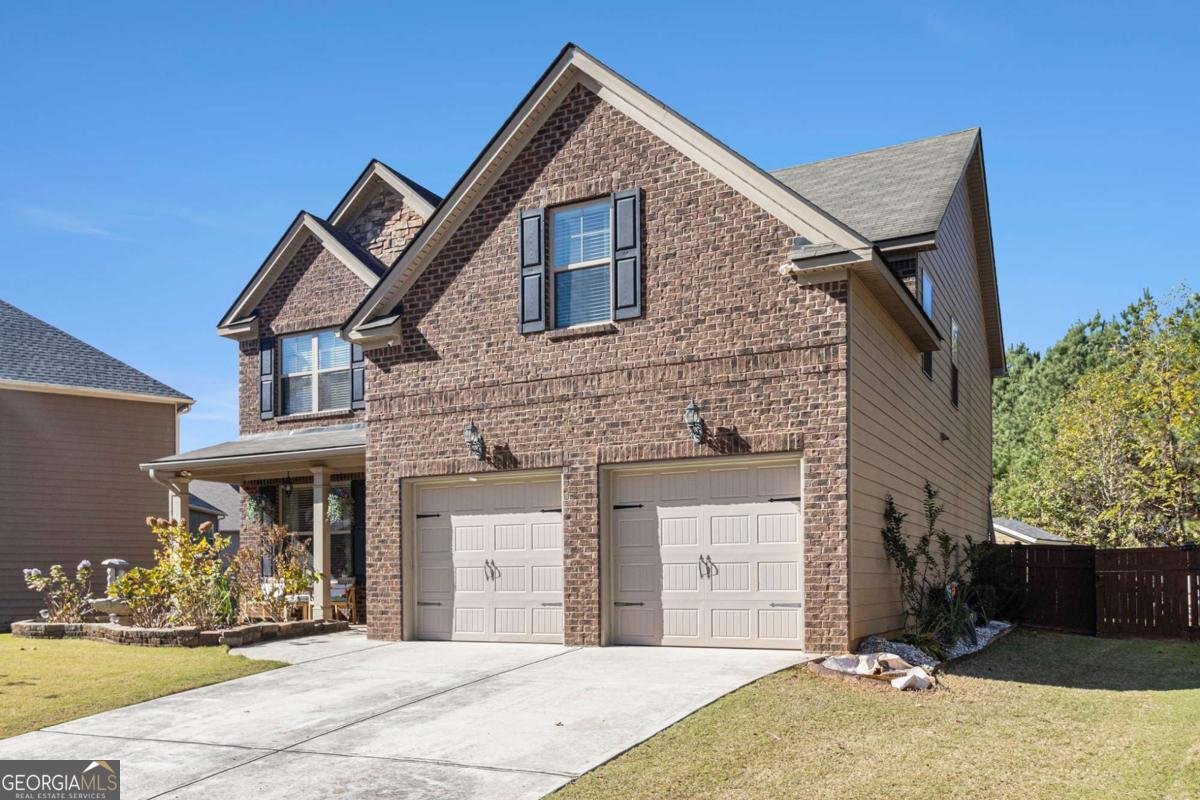 4768 Bogan Meadows Drive Buford - 27